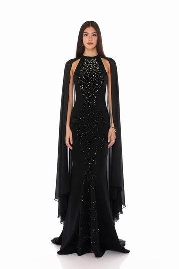 فستان سهرة أسود بياقة هالتر